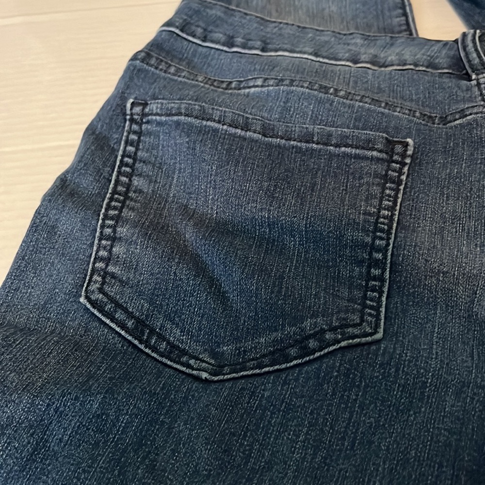 Old Navy Super skinny blue jeans size 14. LIKE NEW - Picture 7 of 7
